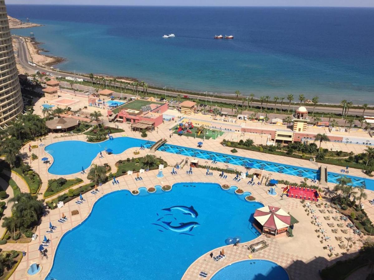 Porto Sokhna Pyramids Apartments With Sea View Families Only Ain Sukhna Esterno foto