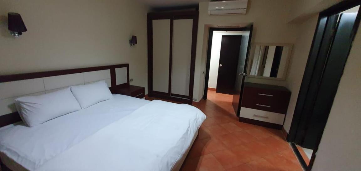 Porto Sokhna Pyramids Apartments With Sea View Families Only Ain Sukhna Esterno foto