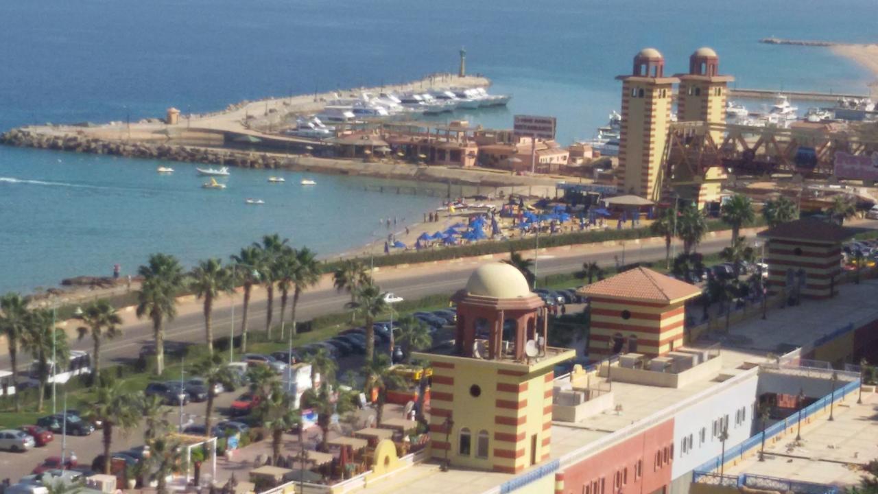 Porto Sokhna Pyramids Apartments With Sea View Families Only Ain Sukhna Esterno foto